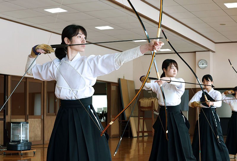 弓を引いてみませんか？ハートを射貫く「弦音」の快感 魅力や基本 ...