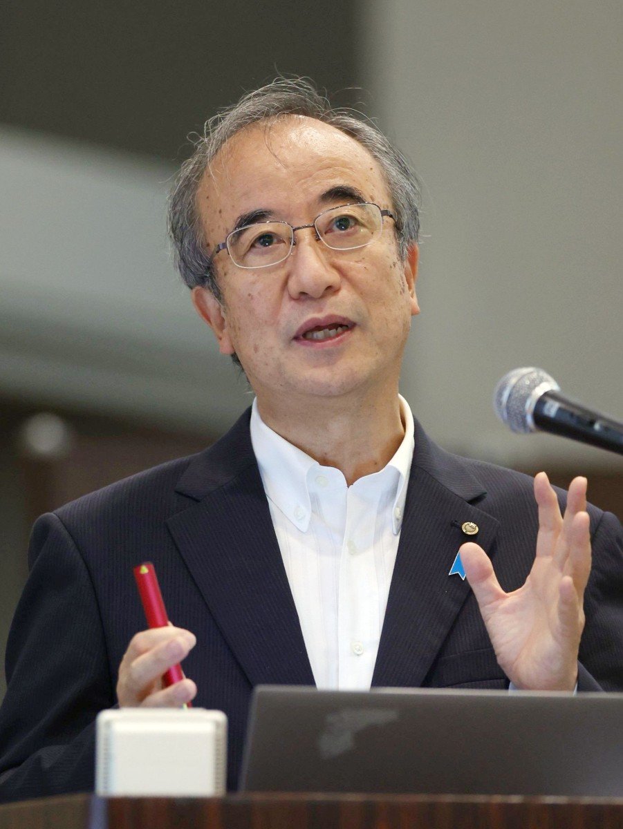 新潟日報政経懇話会で、「県政の諸課題」と題して講演する花角英世知事＝２０２５年０９月１８日、新潟市中央区西堀通７番町のホテルイタリア軒
