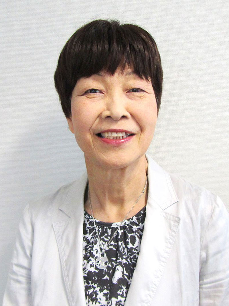 岡元真弓さん