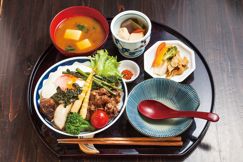 南魚沼農家レストラン まつえんどん